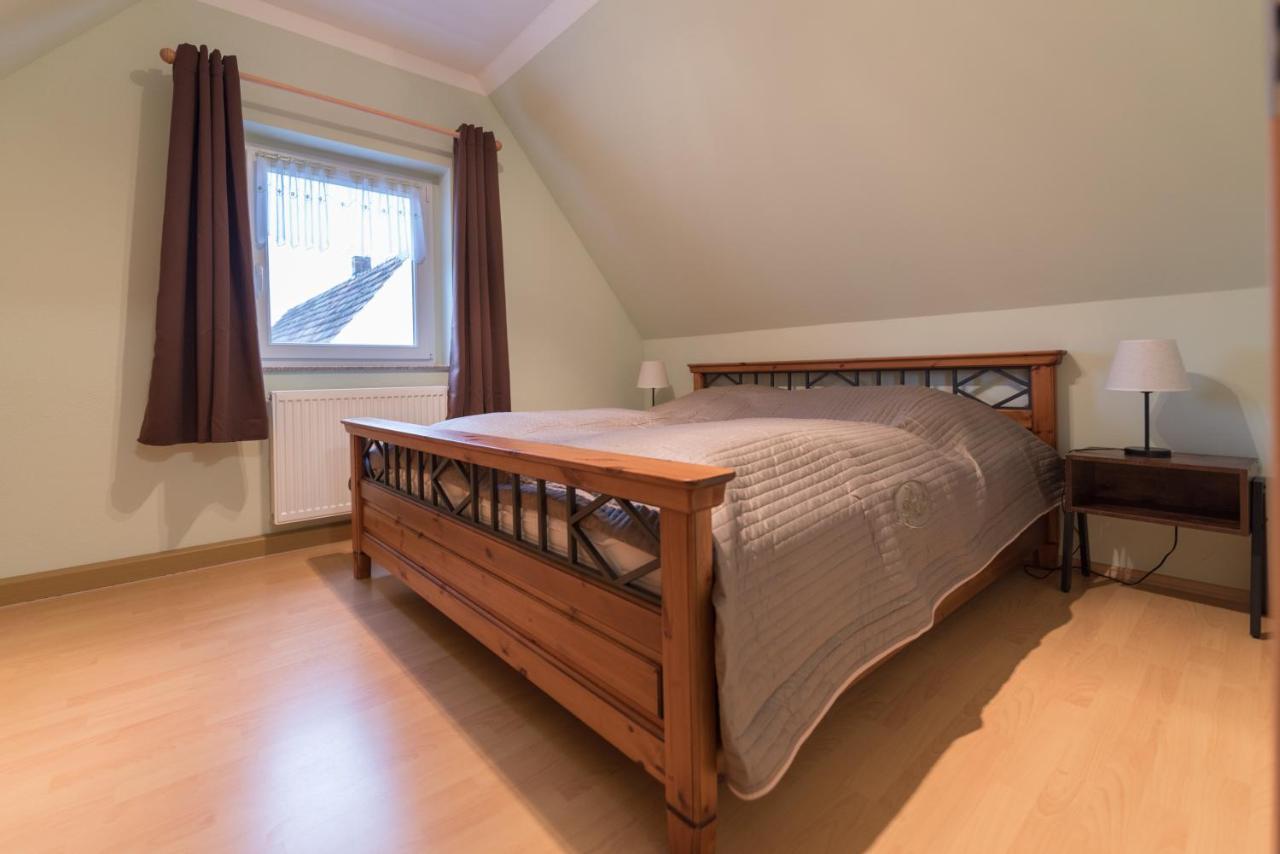 Ferienwohnung Lodig Gross Sarchen Exterior foto